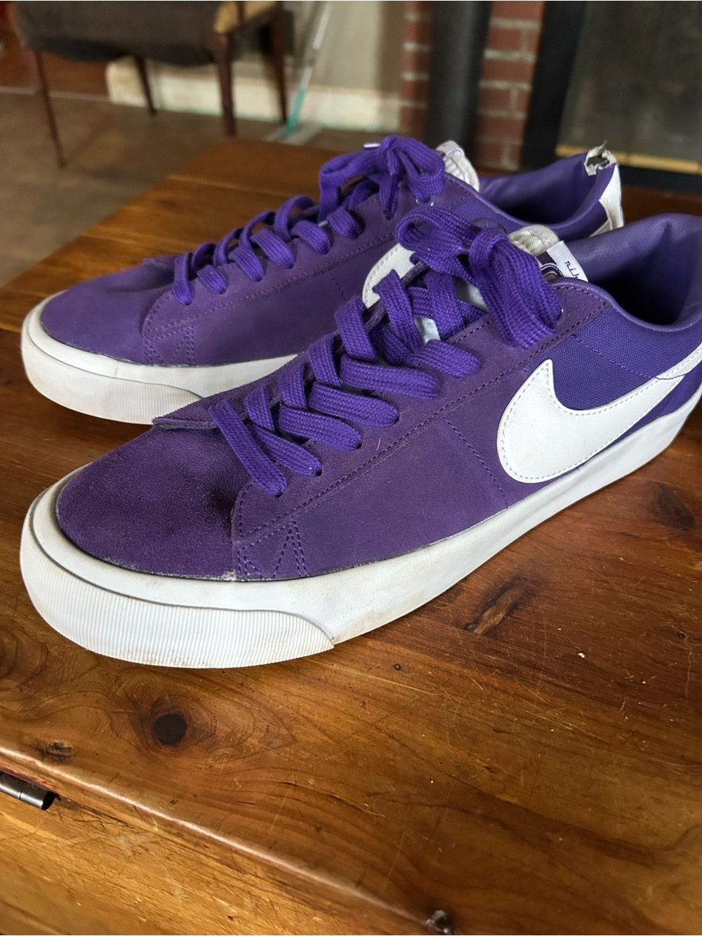 Nike Men’s Blazer low Purple Low-Top Sneakers size 11